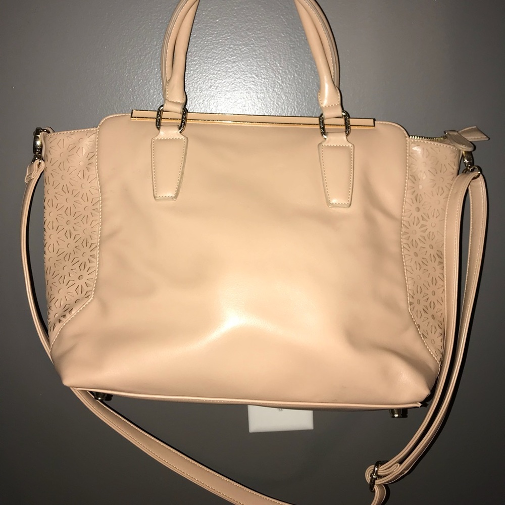 Bucket bag